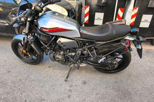 Yamaha xsr 700