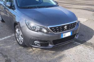 Peugeot 308sw II°  2019 Diesel 130cv  1.5 bluehdi