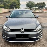 VOLKSWAGEN  GOLF  7  1.0 CC  (7.5) NEOPOATENTATI
