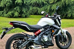 Moto Benelli BN 302 