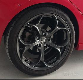 Cerchi in lega 18" Alfa Romeo 