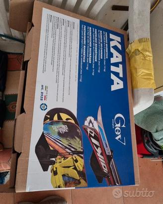 PORTASCI MAGNETICO Kata