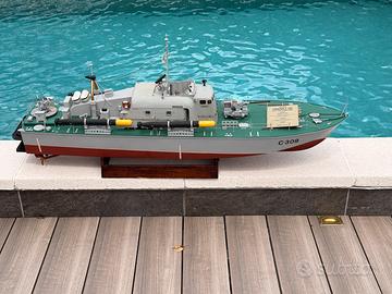 Modello nave motosilurante Vosper 150