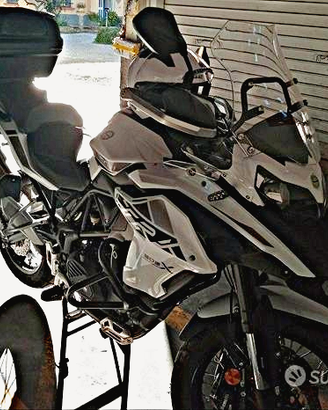 Benelli Trk 502x