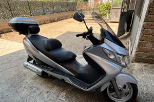 Suzuki Burgman 400