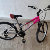 Mountain bike da Ragazza 