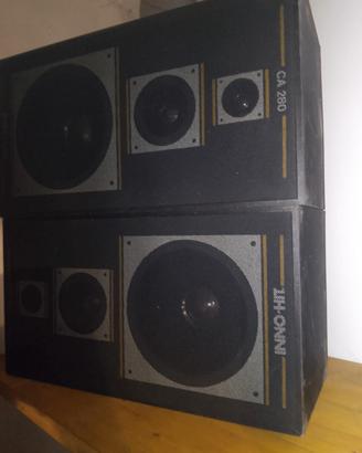 casse altoparlanti e DVD