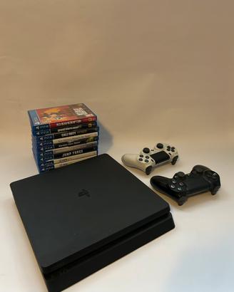 PS4 Slim 1TB + 2 controller + 10 giochi (gta, rdr2