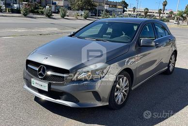 MERCEDES A 180 d Business