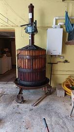 Torchio Idropneumatico Da 70 cm Usato