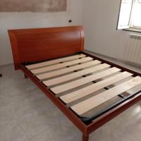 letto con doghe 