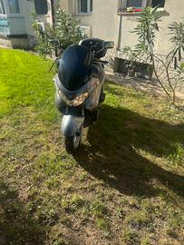 Burgman 200