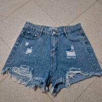 Pantaloncino di jeans