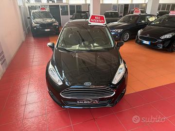 Ford Fiesta 1.5 TDCi 75CV 5 porte Titanium