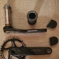 Guarnitura pedivelle raceface next sl