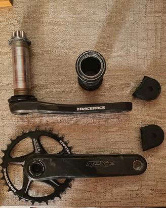 Guarnitura pedivelle raceface next sl