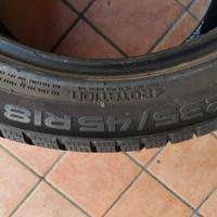 Pneumatici invernali Nokian  235/45/ R18 98V