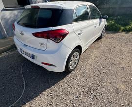 HYUNDAI i20 - 2018