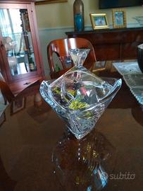 Porta cioccolatini in cristallo con coperchio. 