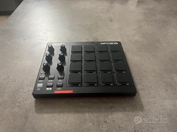 AKAI MPD 218 - Pad Controller per beatmakers