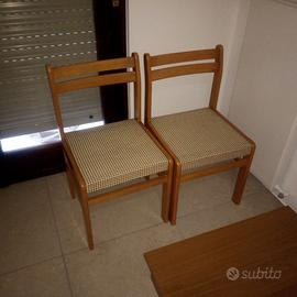 Tavolo ikea e due sedie