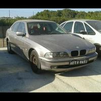 BMW 525 tds 1.9.9.8 RICAMBI