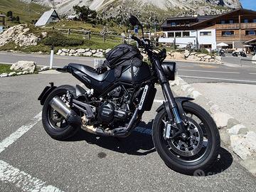 Benelli Leoncino 500 Stradale (2019)