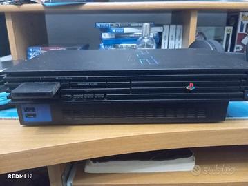 ps2 completa di accessori 80€