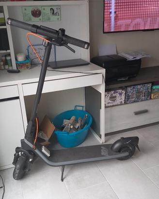 monopattino elettrico 