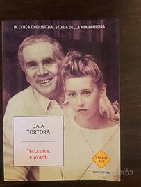 Testa alta, e avanti - Gaia Tortora