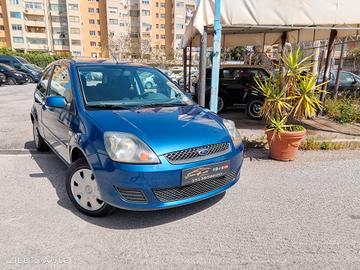Promo Maggio Ford Fiesta 1.2 16V Ghia LEGGI