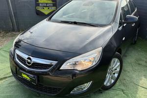 Opel ASTRA 2012 1.7 DIESEL TAGLIANDI CERTIFICATI