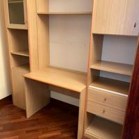 libreria con scrivania