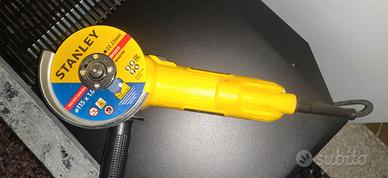 Smerigliatrice angolare DeWalt 800w