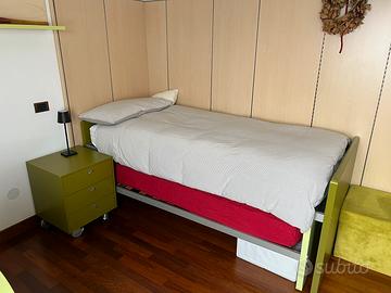 Letto rialzato con letto estraibile