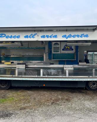 autonegozio pescheria street food pat C
