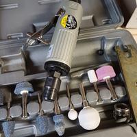 smerigliatrice assiale ad aria compressa nuova 