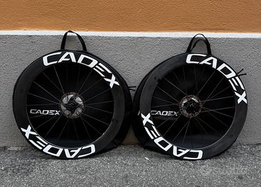 Ruote in carbonio CADEX 65 mm tubolare freni disco