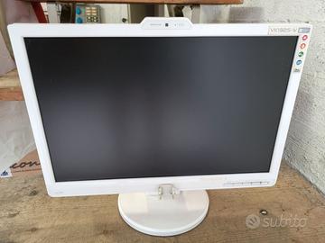 Monitor Asus da 19" con webcam integrata