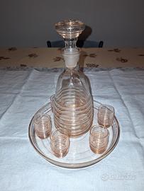 Bottiglia e 6 bicchierini