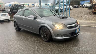 Astra GTC 1.7 CDTI 101 CV 3p cosmo(74kw)