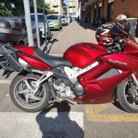 Moto Honda VFR 800