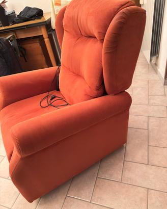 Poltrona reclinabile