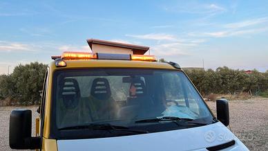 Barra lampeggiante soccorso stradale