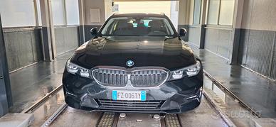 BMW 318d touring Business Advantage
