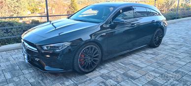 Mercedes-Benz CLA 35 AMG