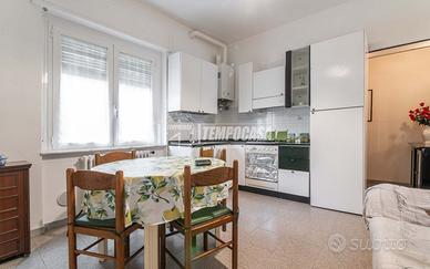MARNATE - BILOCALE CON CANTINA