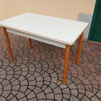 Tavolo legno con prolunga a scomparsa