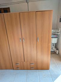 Stock 25 Armadi a soli 100€ 