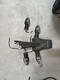 cb1000r sc60 porta targa 